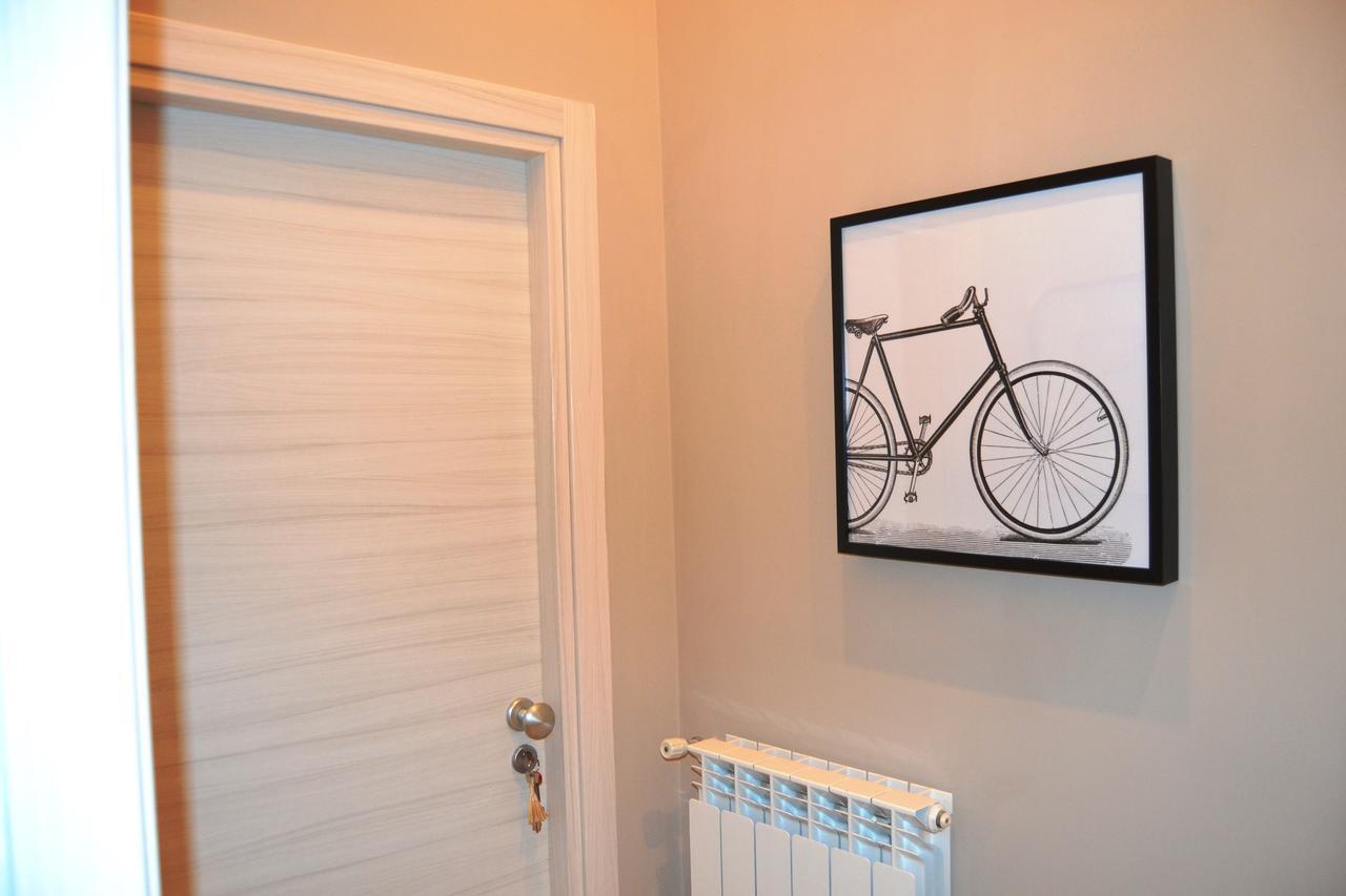 Le Corti Di Napoli Apartments ภายนอก รูปภาพ