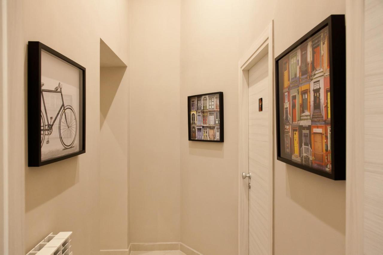 Le Corti Di Napoli Apartments ภายนอก รูปภาพ