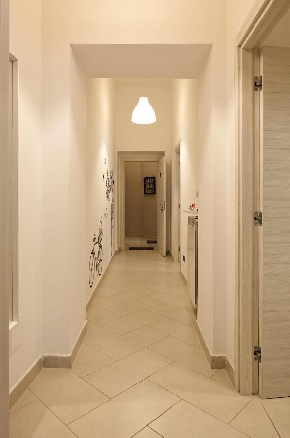 Le Corti Di Napoli Apartments ภายนอก รูปภาพ