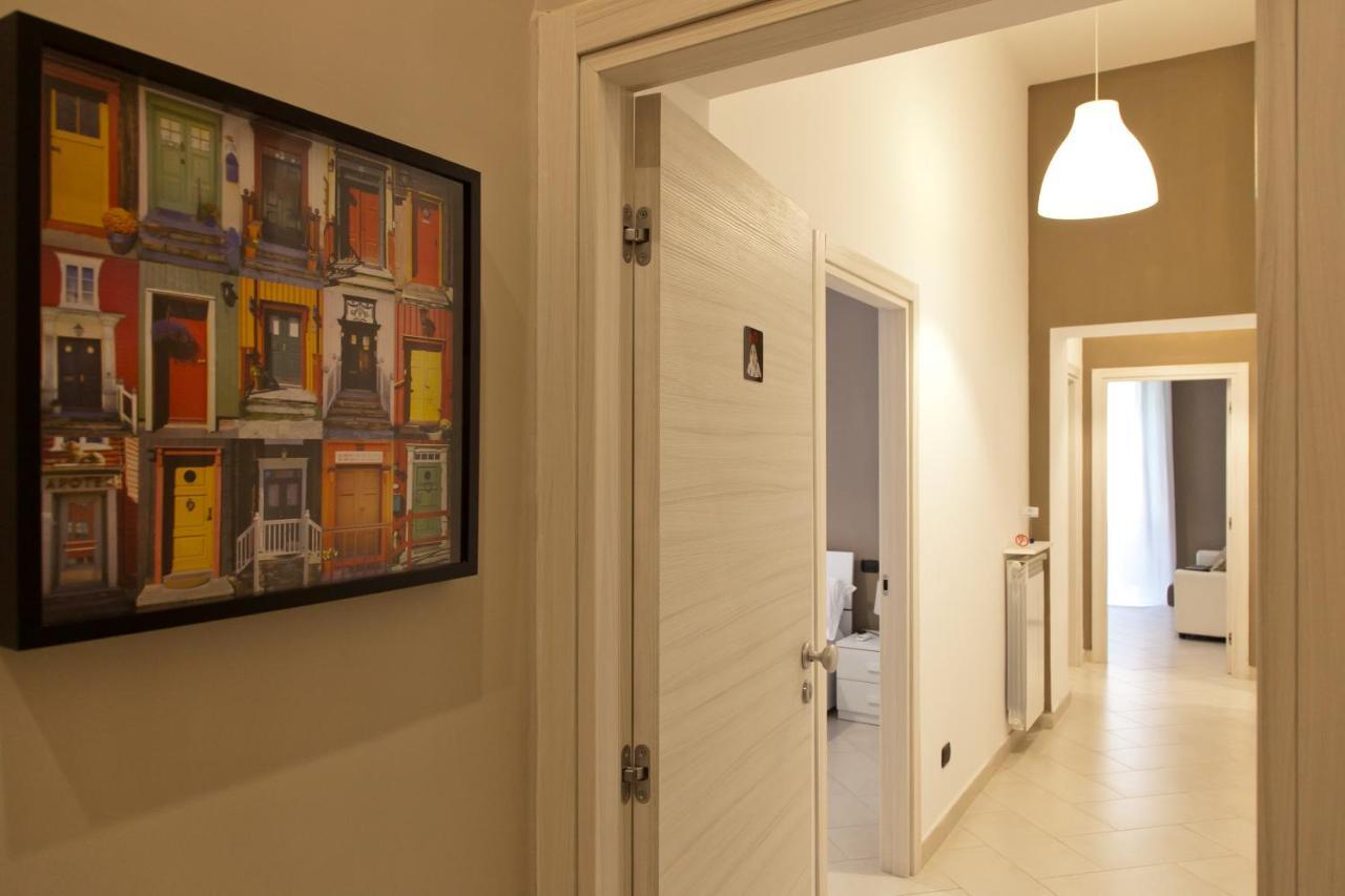 Le Corti Di Napoli Apartments ภายนอก รูปภาพ